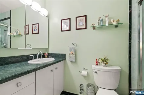 280 Prospect Hackensack NJ 07601