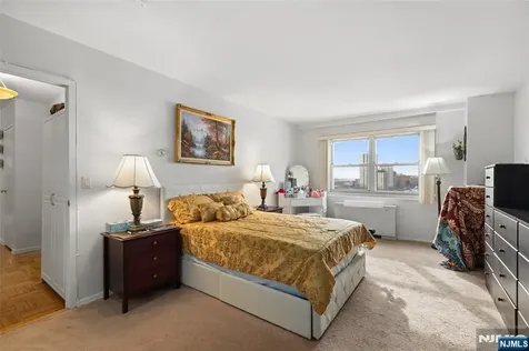 280 Prospect Hackensack NJ 07601