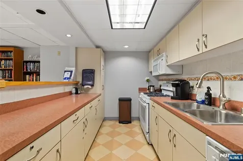 280 Prospect Hackensack NJ 07601