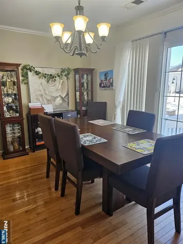 25 Fountayne Lane Lawrence NJ 08648