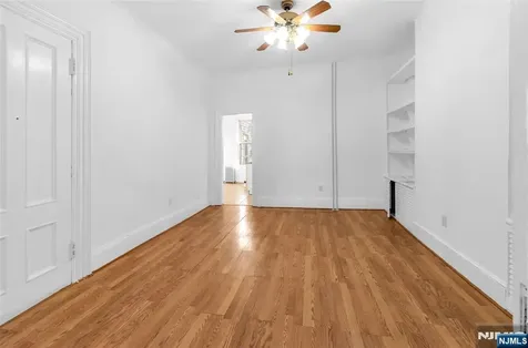 564 Hudson Avenue Weehawken NJ 07086