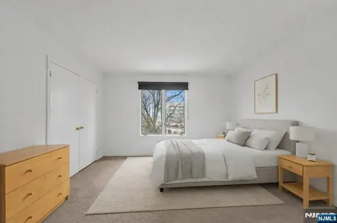 319 Gorge Road Cliffside Park NJ 07010