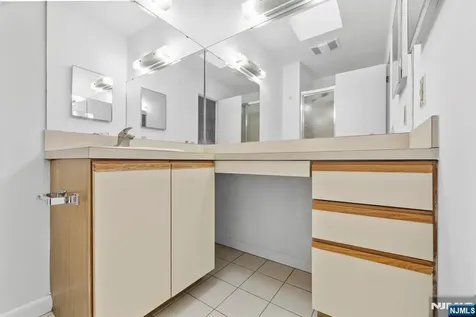 319 Gorge Road Cliffside Park NJ 07010