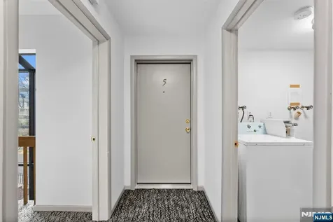 319 Gorge Road Cliffside Park NJ 07010