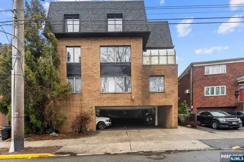 319 Gorge Road Cliffside Park NJ 07010