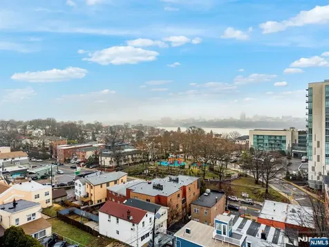 319 Gorge Road Cliffside Park NJ 07010