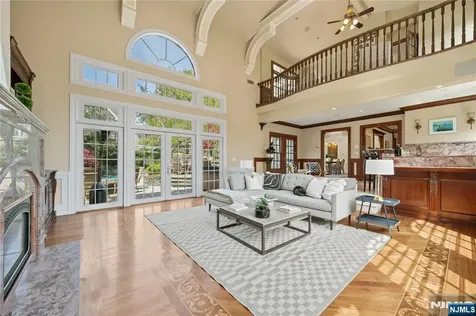 225 Hillside Avenue Nutley NJ 07110