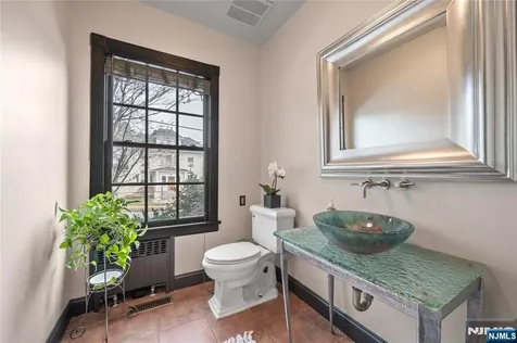 225 Hillside Avenue Nutley NJ 07110