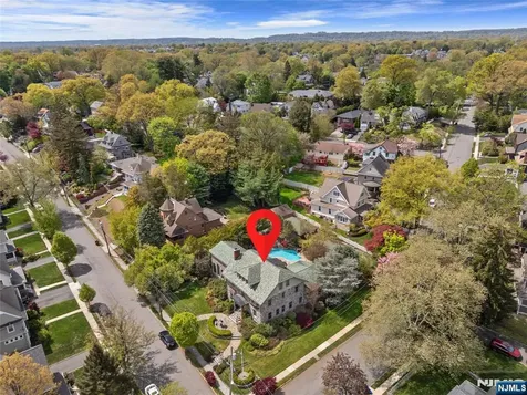 225 Hillside Avenue Nutley NJ 07110