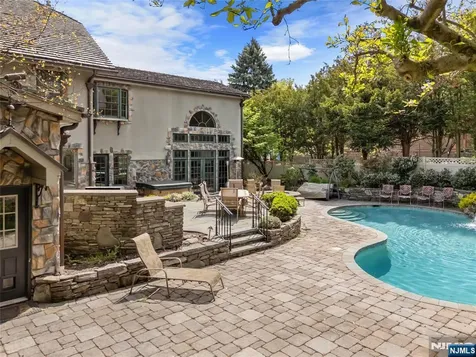 225 Hillside Avenue Nutley NJ 07110