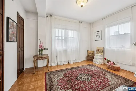 8811 Bergenline North Bergen NJ 07047