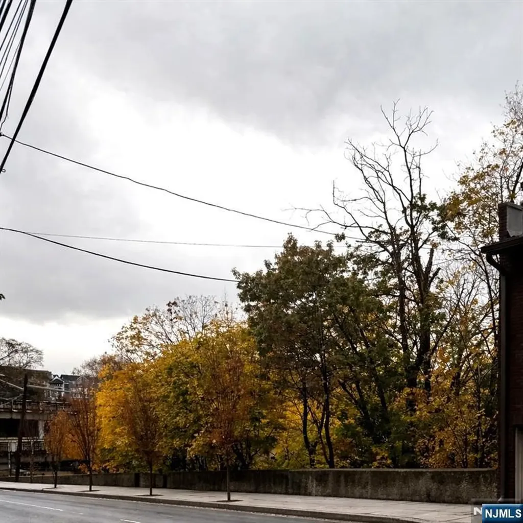 616 Gregory Avenue Weehawken NJ 07086