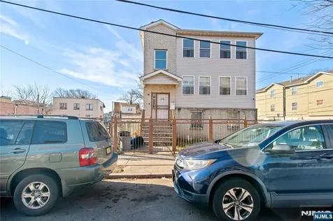 219-221 Clinton Place Newark NJ 07112
