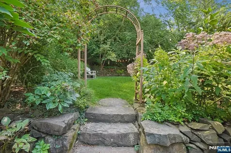 340 Highland Avenue Montclair NJ 07043