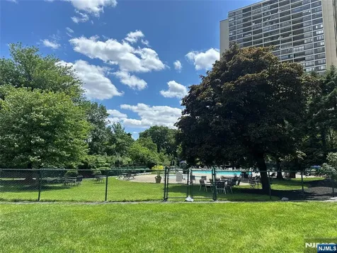 6 Horizon Road Fort Lee NJ 07024