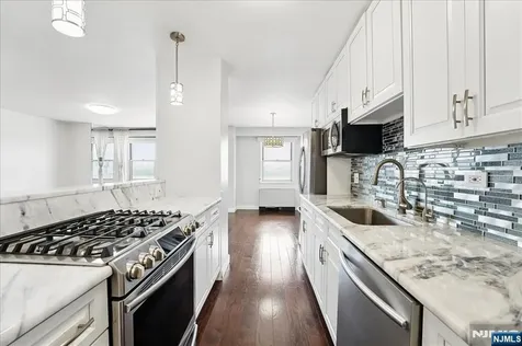 6600 Boulevard East West New York NJ 07093