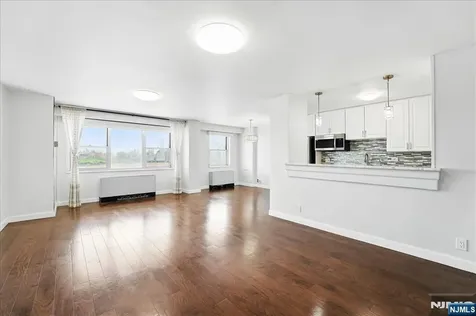 6600 Boulevard East West New York NJ 07093