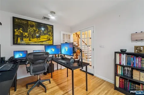185 Summit Avenue Pompton Lakes NJ 07442