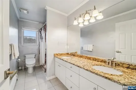 185 Summit Avenue Pompton Lakes NJ 07442