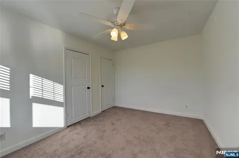 255 Bogert River Edge NJ 07661