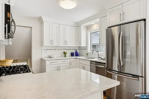 4 Lockwood Lane Closter NJ 07624