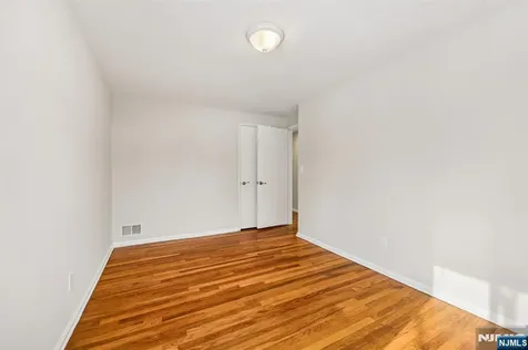 4 Lockwood Lane Closter NJ 07624