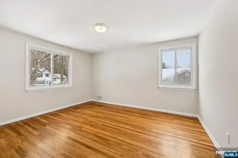 4 Lockwood Lane Closter NJ 07624