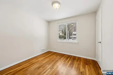 4 Lockwood Lane Closter NJ 07624