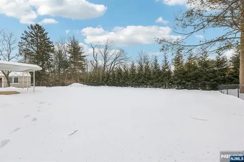 4 Lockwood Lane Closter NJ 07624