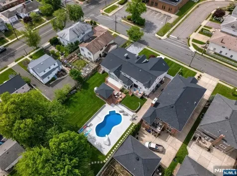 60 North Street Elmwood Park NJ 07407