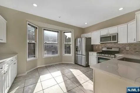 241 Brower Court West New York NJ 07093
