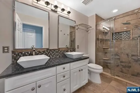 241 Brower Court West New York NJ 07093