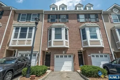 241 Brower Court West New York NJ 07093