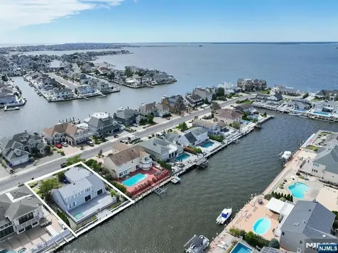 181 Squan Beach Drive Mantoloking NJ 08738
