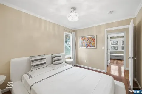 331 Undercliff Avenue Edgewater NJ 07020