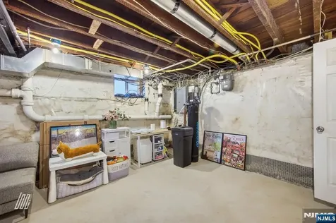 331 Undercliff Avenue Edgewater NJ 07020