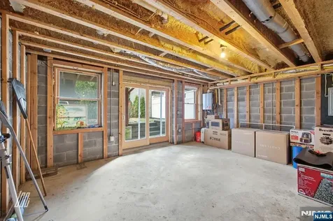 331 Undercliff Avenue Edgewater NJ 07020