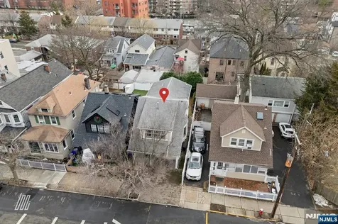331 Undercliff Avenue Edgewater NJ 07020