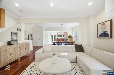 331 Undercliff Avenue Edgewater NJ 07020