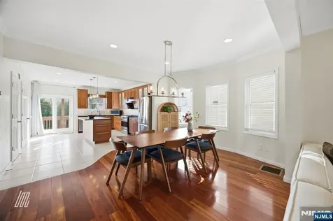 331 Undercliff Avenue Edgewater NJ 07020