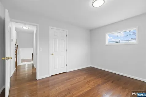 229 Standish Road Paramus NJ 07652