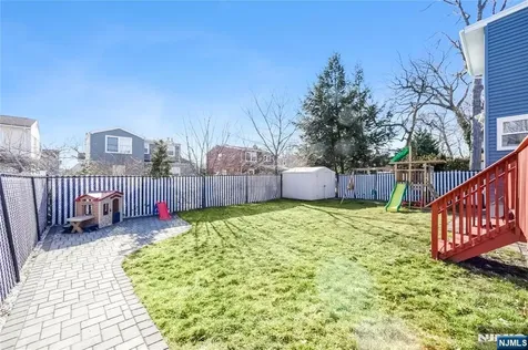 23-26 Berkshire Road Fair Lawn NJ 07410