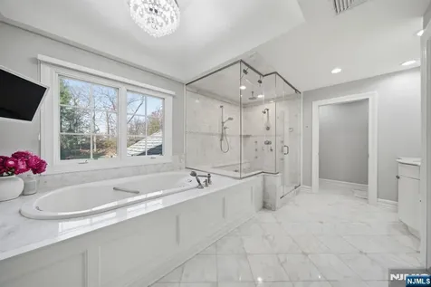 257 Truman Drive Cresskill NJ 07626