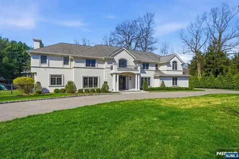 257 Truman Drive Cresskill NJ 07626
