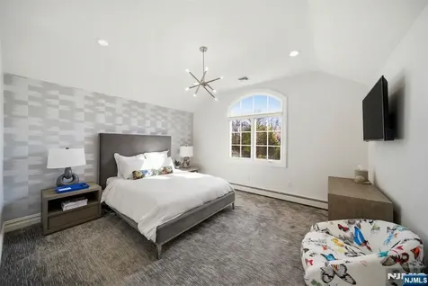 257 Truman Drive Cresskill NJ 07626