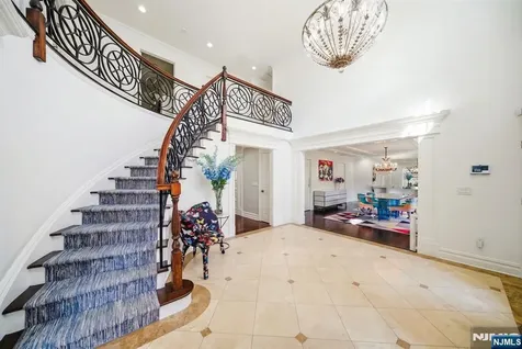 257 Truman Drive Cresskill NJ 07626
