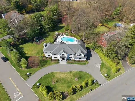 257 Truman Drive Cresskill NJ 07626
