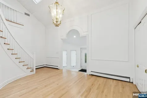 63 Eisenhower Drive Cresskill NJ 07626
