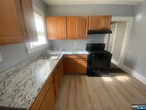133 Willowdale Avenue Montclair NJ 07042
