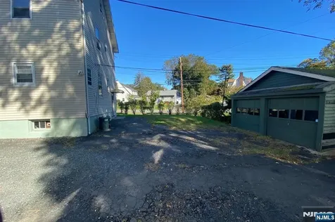 133 Willowdale Avenue Montclair NJ 07042